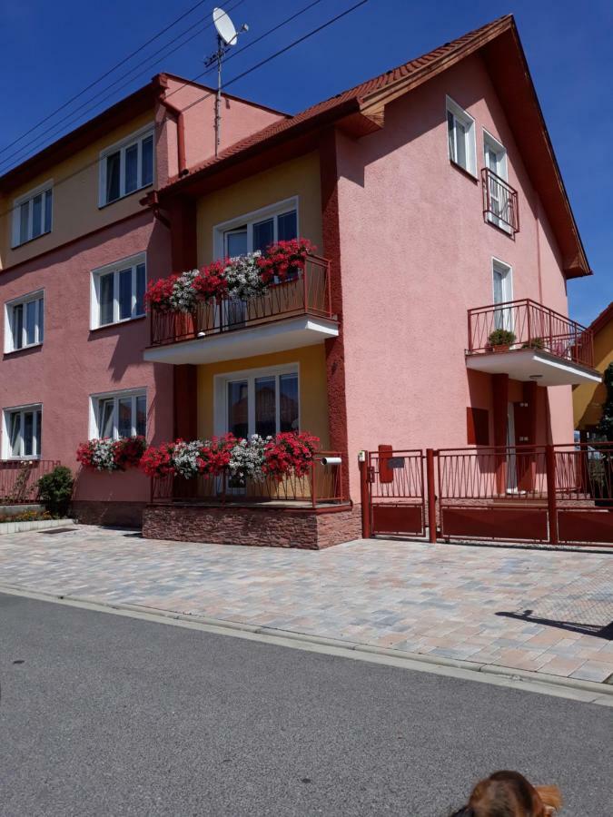 Apartmany Boss Liptovský Mikuláš Exterior foto